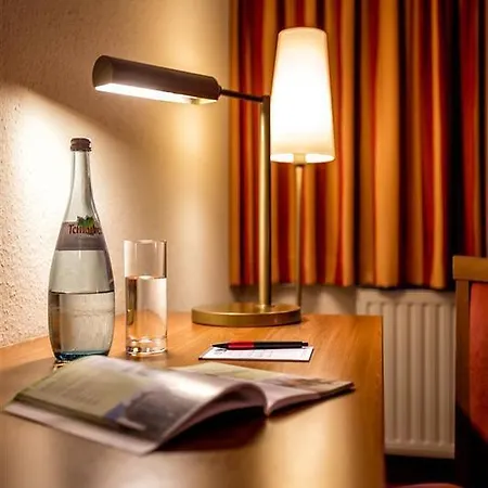 Hotel Stuttgart Winterbach 4*