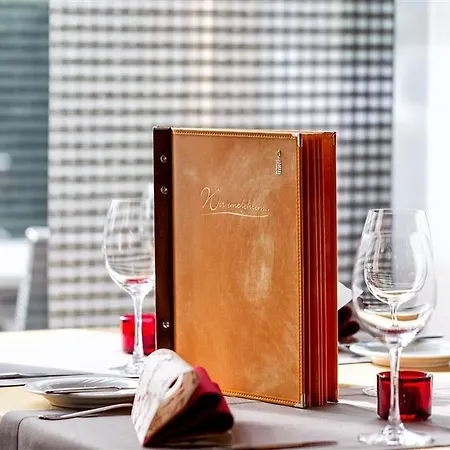 Hotel Stuttgart Winterbach 4*